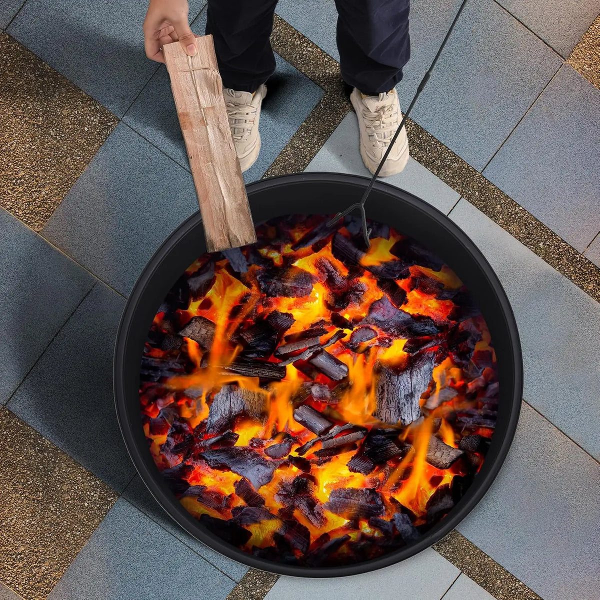 Tacleekii Smokeless Outdoor Fire Pit With Protective Cover